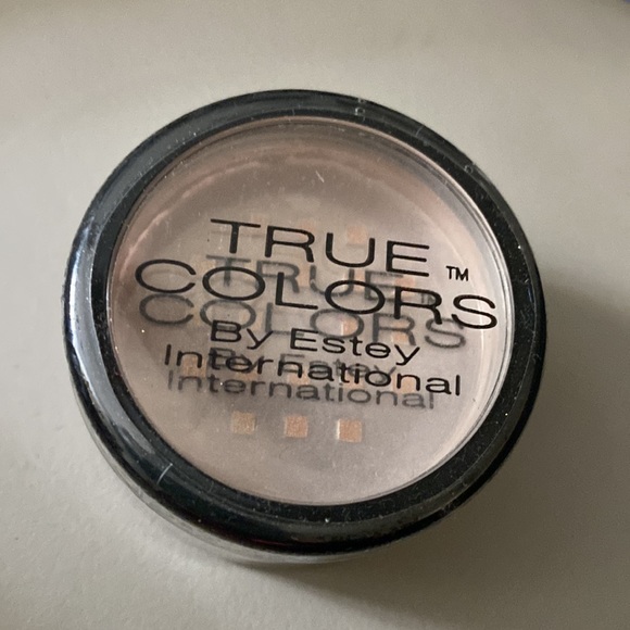 New true colors shimmering face and body powder color 1 sealed - Picture 2 of 3